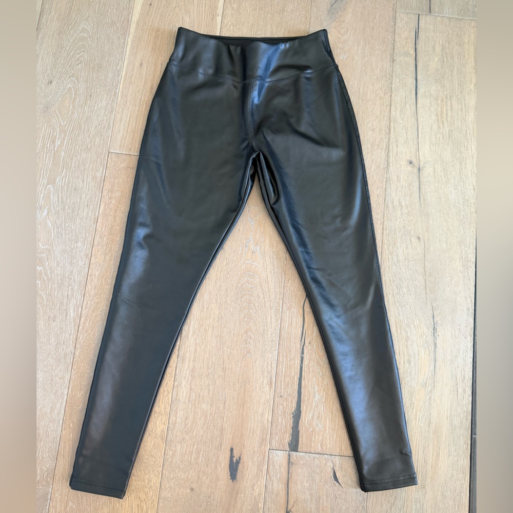 High-Rise Faux Leather Leggings - Black